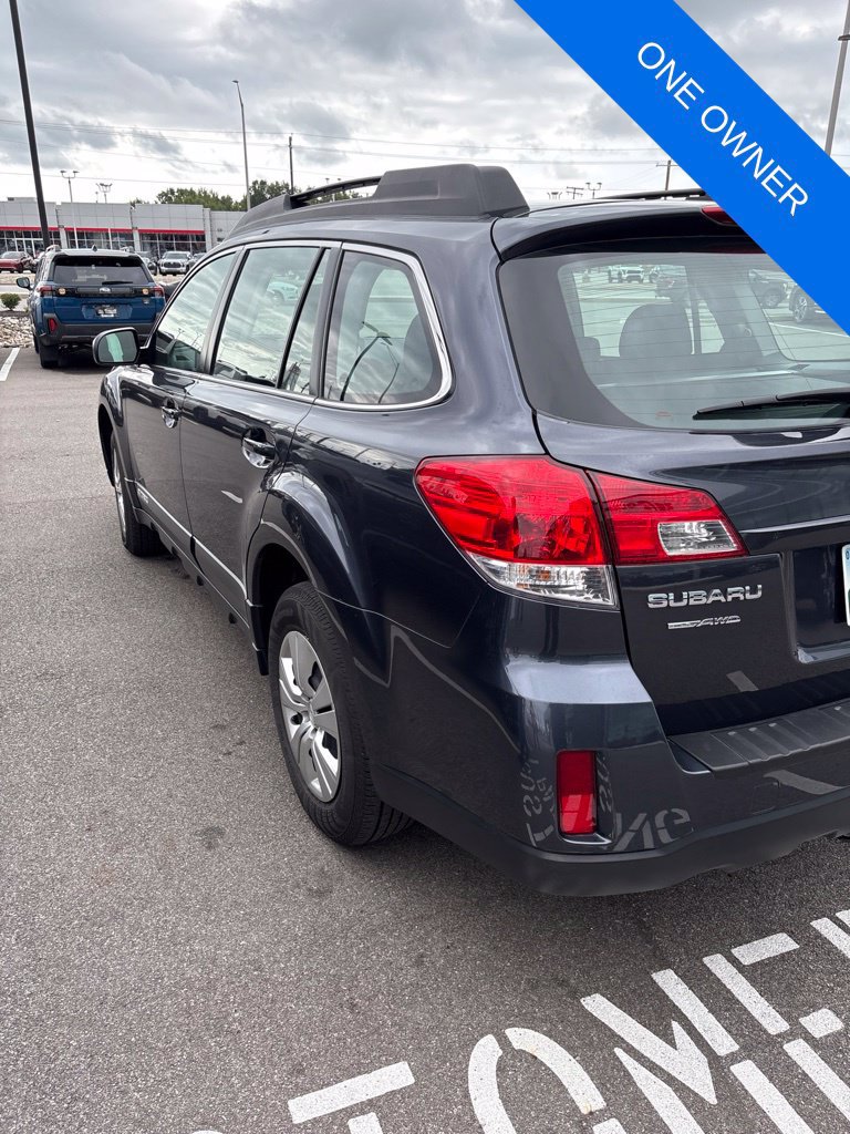 Used 2011 Subaru Outback 2.5i AWD/4WD image 4