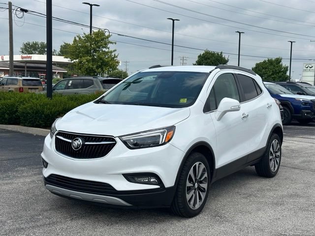 Used 2017 Buick Encore Essence FWD image 3