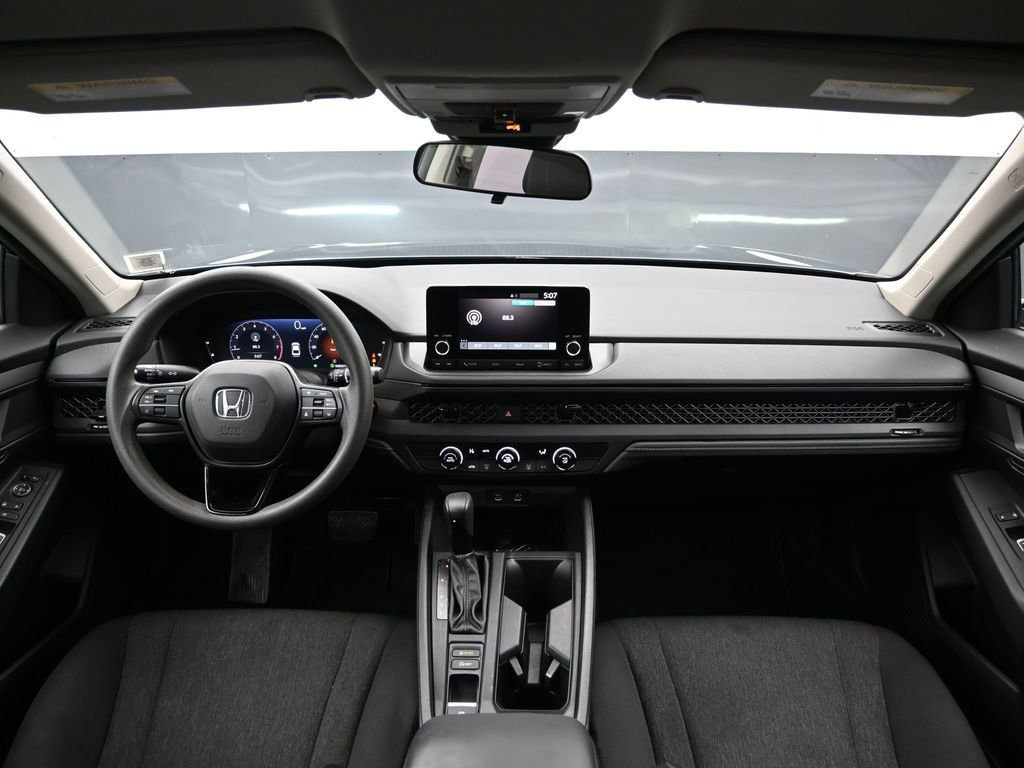 Certified 2023 Honda Accord LX image 25