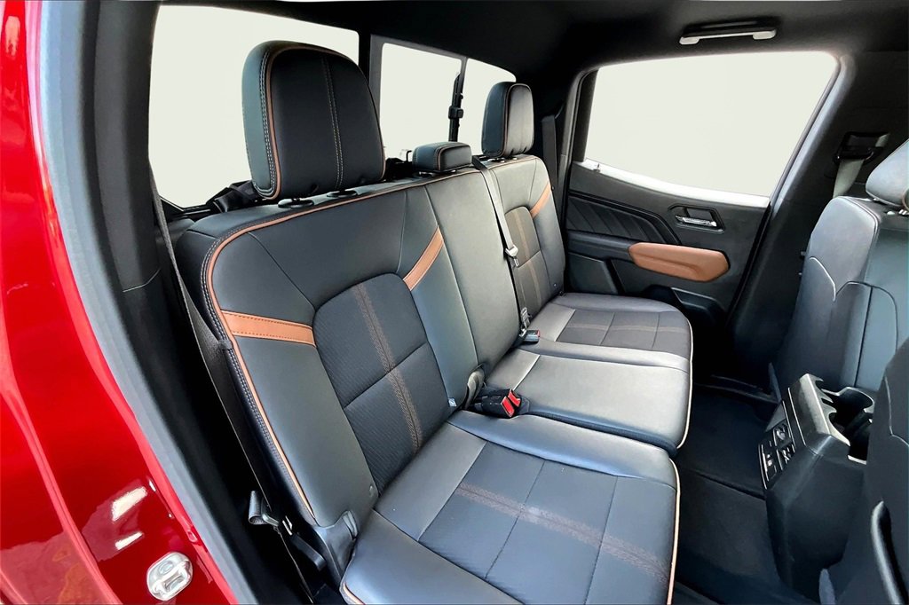 Used 2024 GMC Canyon AT4 w/ LPO, Skid Plate Package image 28