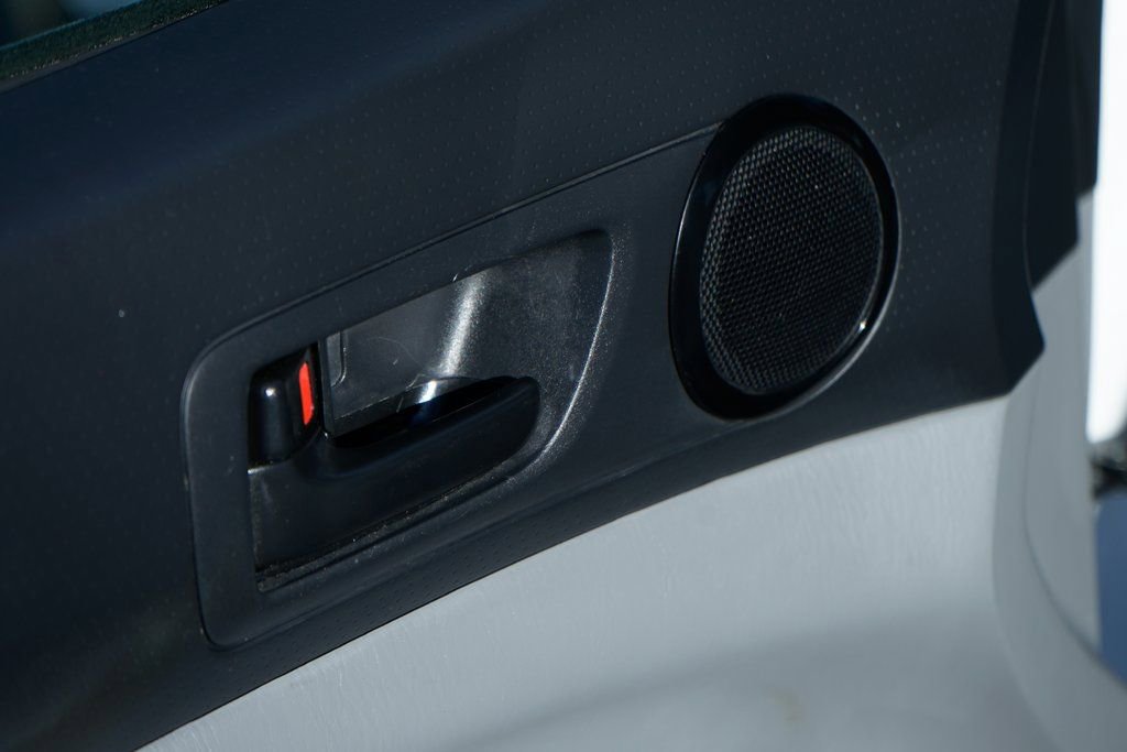 Used 2012 Toyota Tacoma 2WD Regular Cab image 15