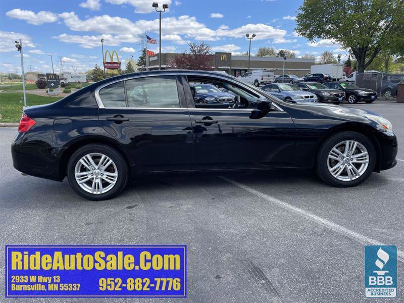 Used 2012 INFINITI G37 x Sedan w/ Premium Pkg AWD/4WD image 4