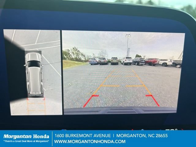 Used 2025 Chevrolet Suburban Z71 w/ Comfort Package image 28