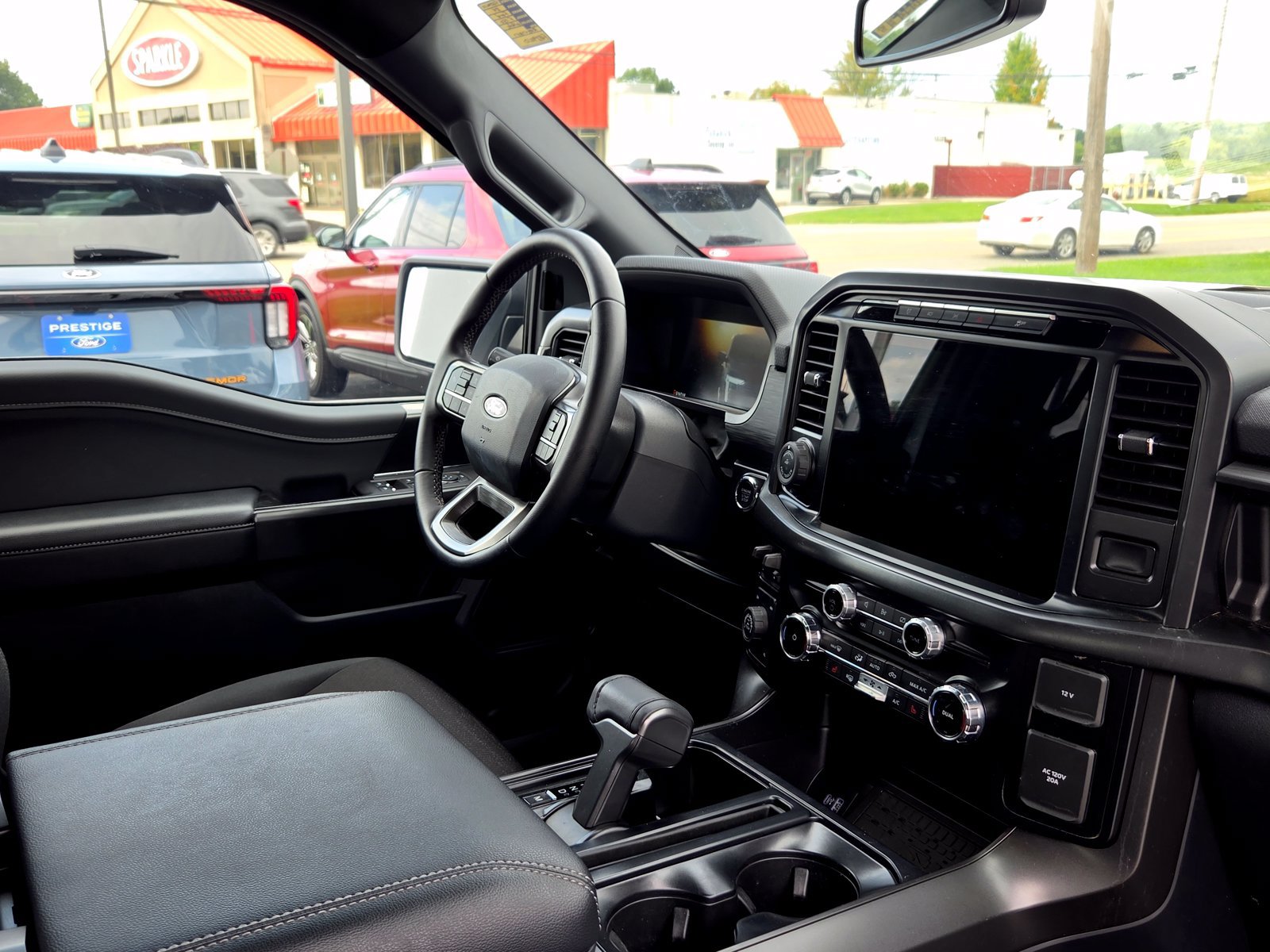 Used 2024 Ford F150 XLT w/ Equipment Group 302A MID AWD/4WD image 31