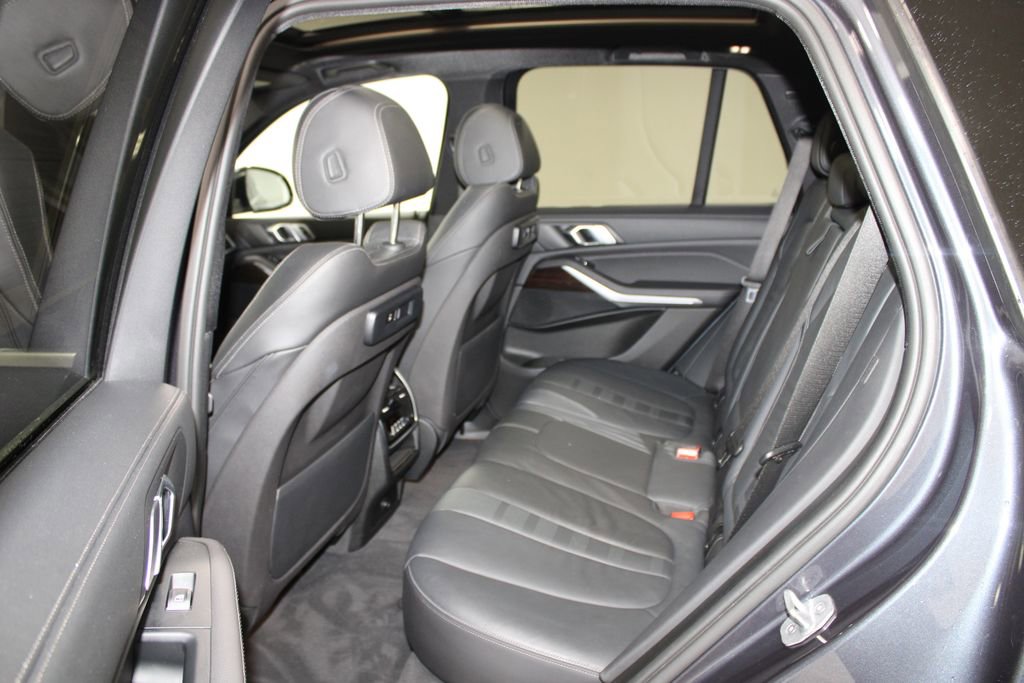 Used 2019 BMW X5 xDrive40i w/ Convenience Package AWD/4WD image 24