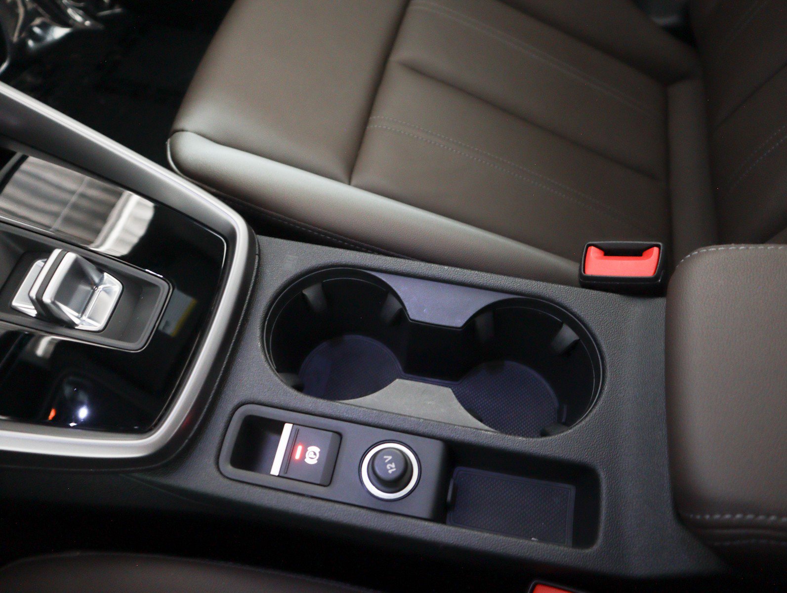 Used 2024 Audi A3 2.0T Premium w/ Convenience Package FWD image 23