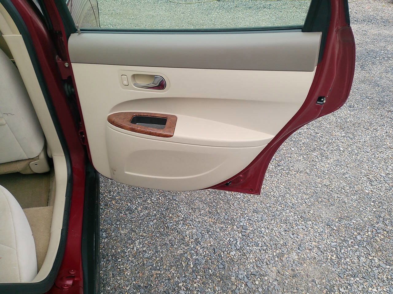 Used 2006 Buick LaCrosse CX FWD image 20