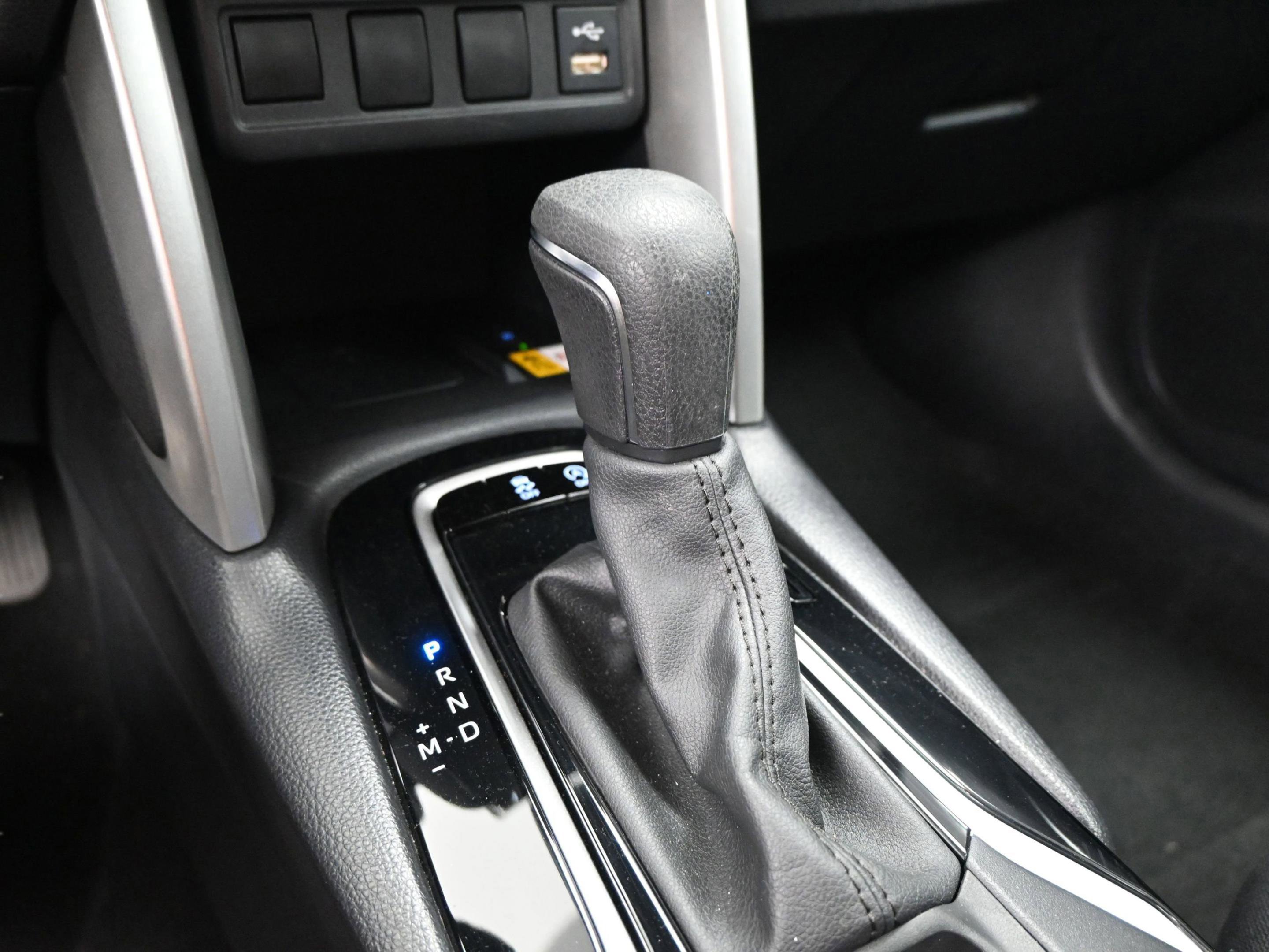 Used 2022 Toyota Corolla Cross LE w/ Moonroof Package image 31