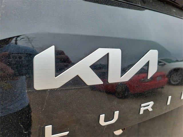 Certified 2025 Kia Telluride LX image 34