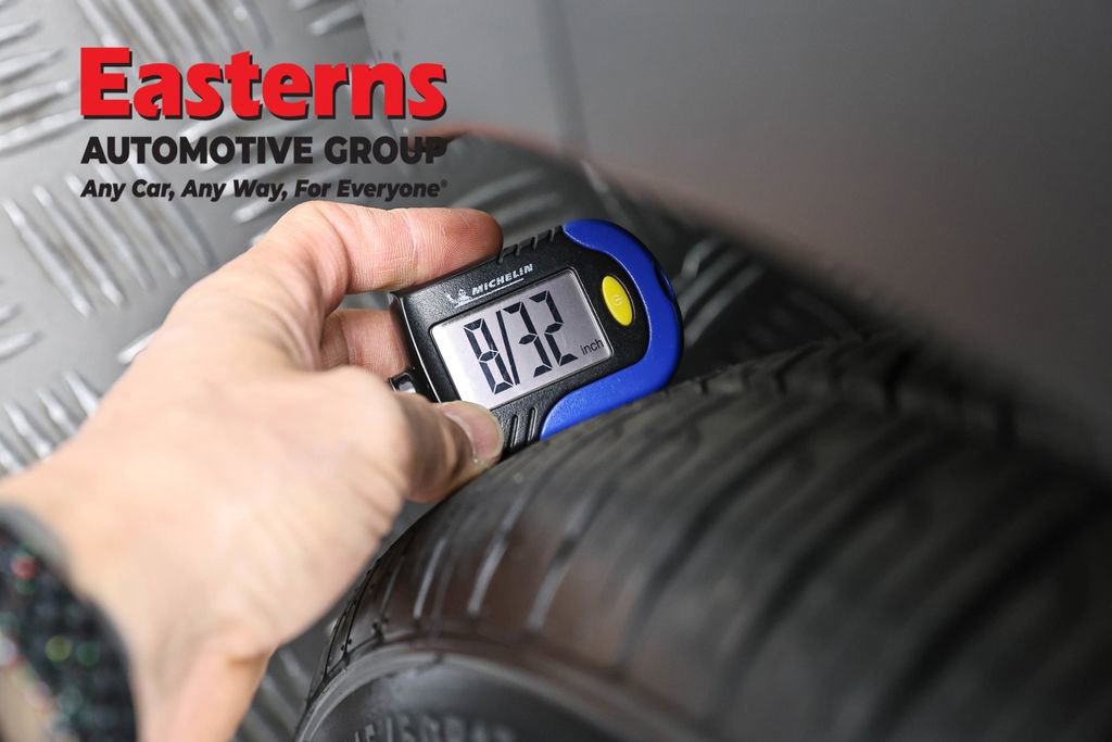 Used 2018 Chevrolet Bolt LT image 27