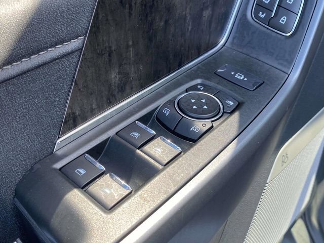 Used 2024 Ford F250 Lariat w/ Lariat Ultimate Package image 23