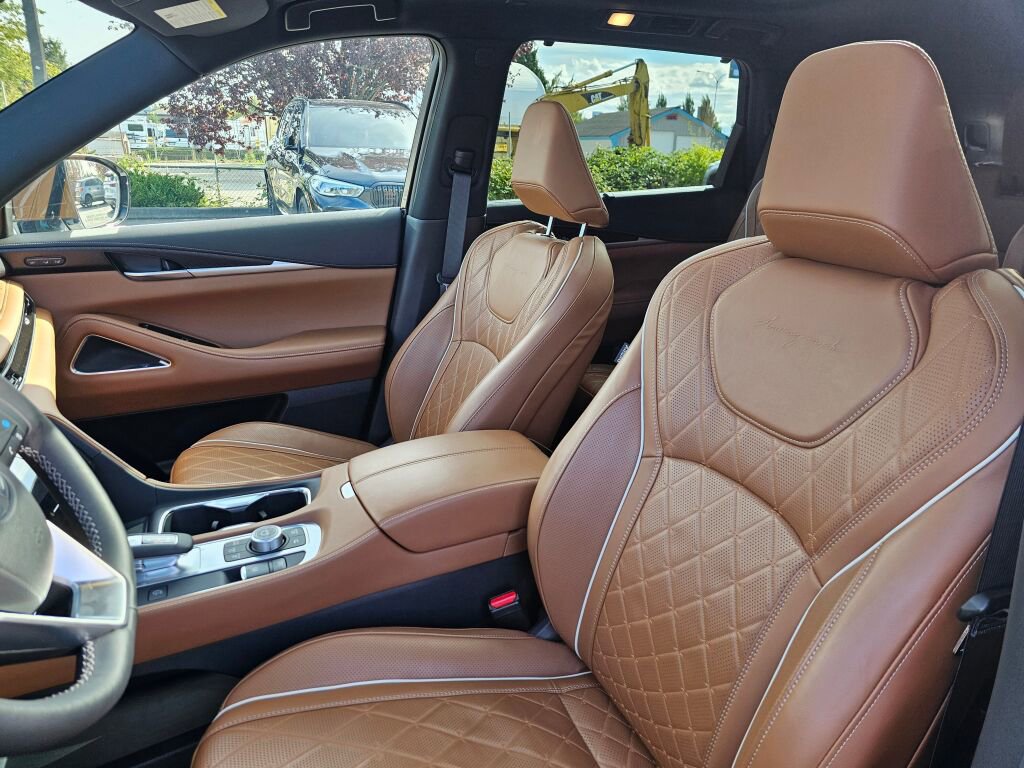 Used 2025 INFINITI QX60 Autograph w/ Cargo Package image 26
