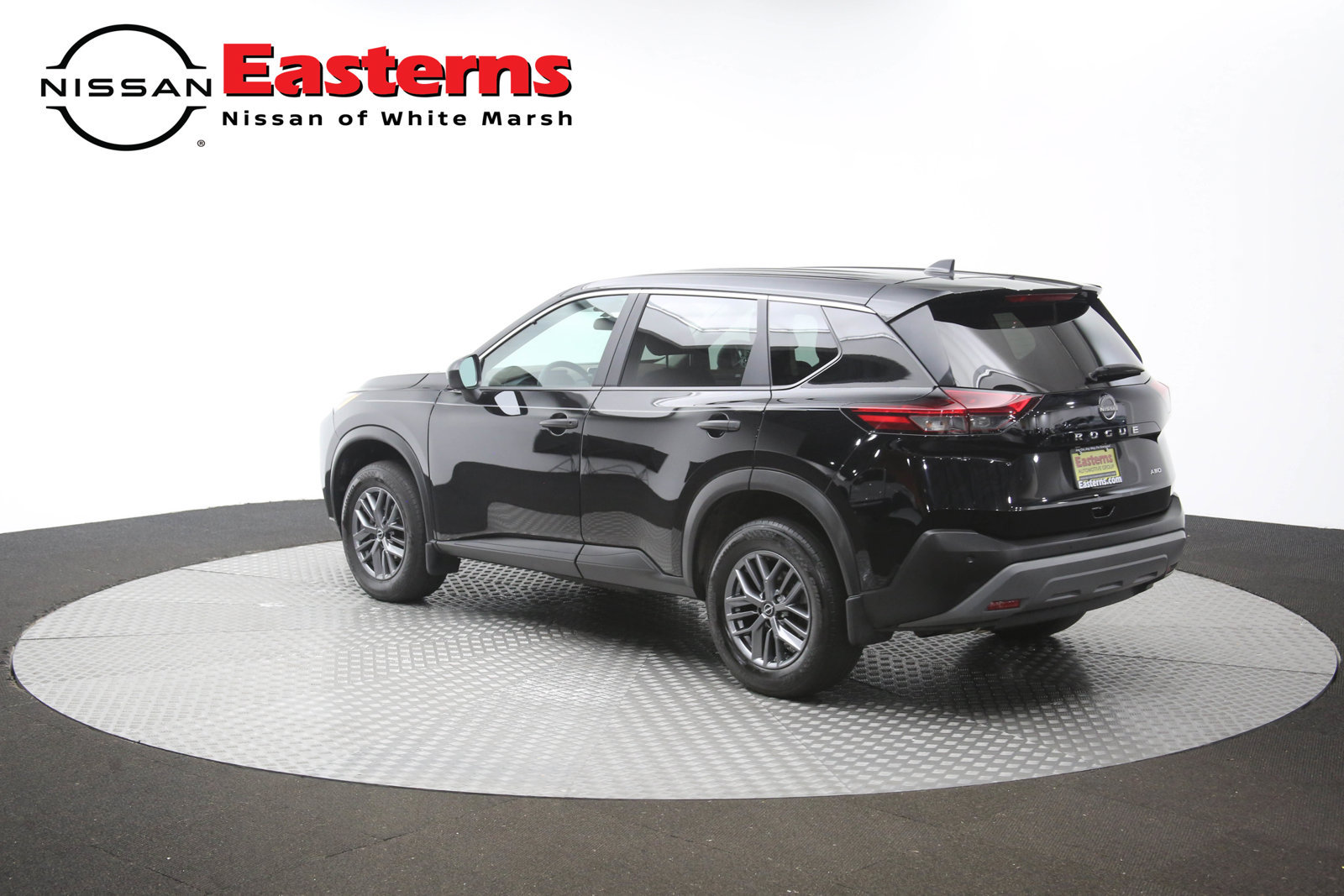Used 2023 Nissan Rogue S AWD/4WD image 58