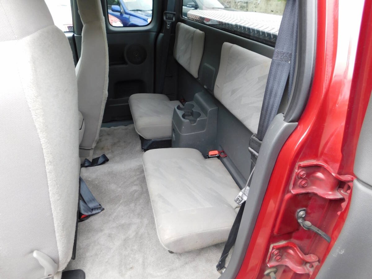 Used 2005 Chevrolet Colorado LS w/ Power Convenience Package RWD image 5