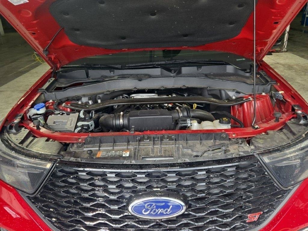Used 2022 Ford Explorer ST w/ Equipment Group 401A AWD/4WD image 8