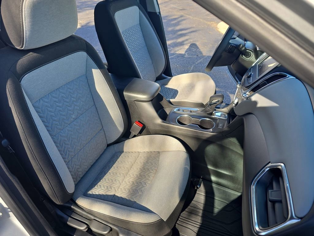 Used 2022 Chevrolet Equinox LT image 10