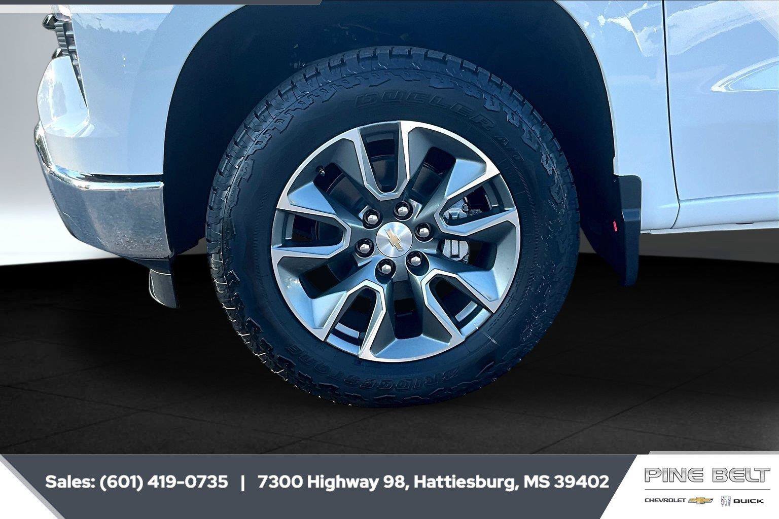 New 2026 Chevrolet Silverado 1500 LT AWD/4WD image 8