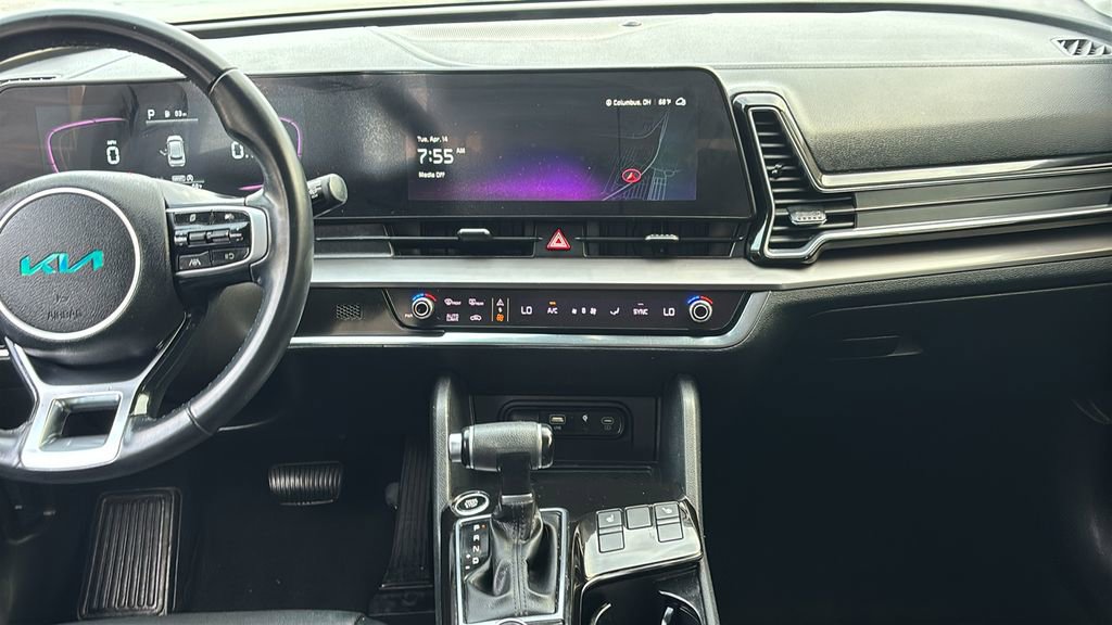 Used 2023 Kia Sportage EX image 6