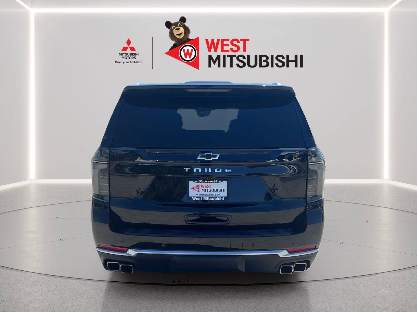 Used 2026 Chevrolet Tahoe High Country w/ Sun And Tow Package AWD/4WD image 5