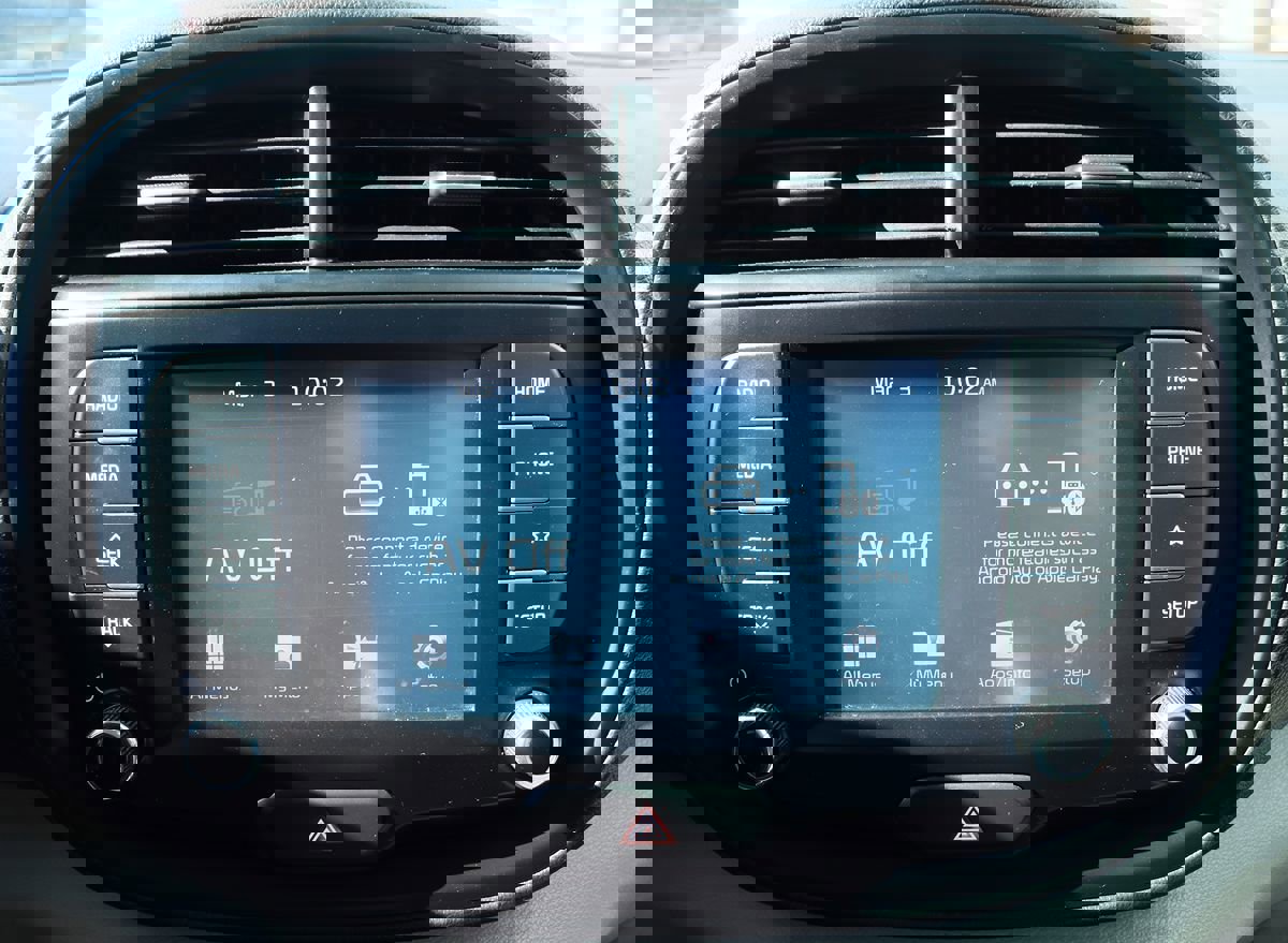 Used 2020 Kia Soul S FWD image 46