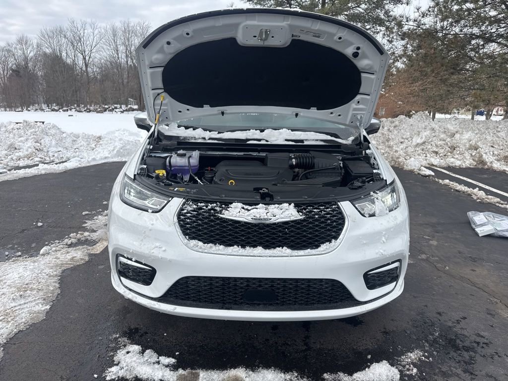 New 2026 Chrysler Pacifica Pinnacle image 64