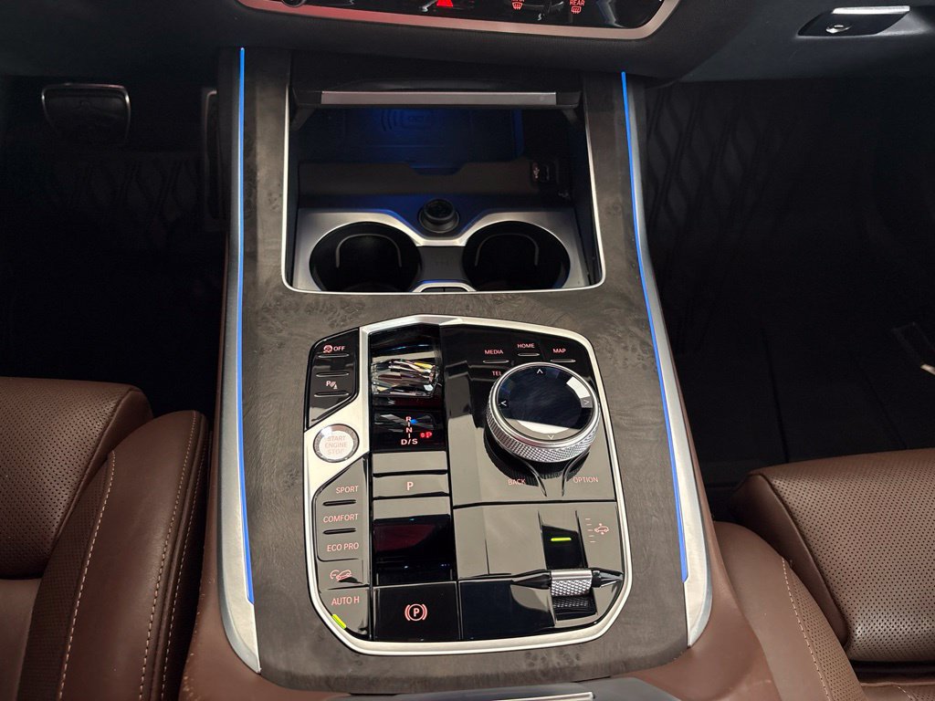 Used 2024 BMW X7 M60i w/ Executive Package AWD/4WD image 13