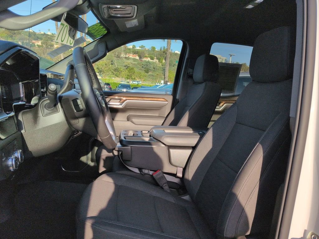 Certified 2026 GMC Sierra 1500 Elevation RWD image 11