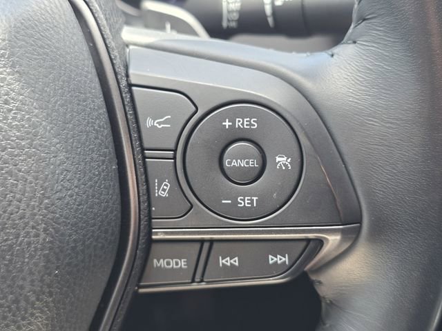 Used 2022 Toyota Camry SE FWD image 30