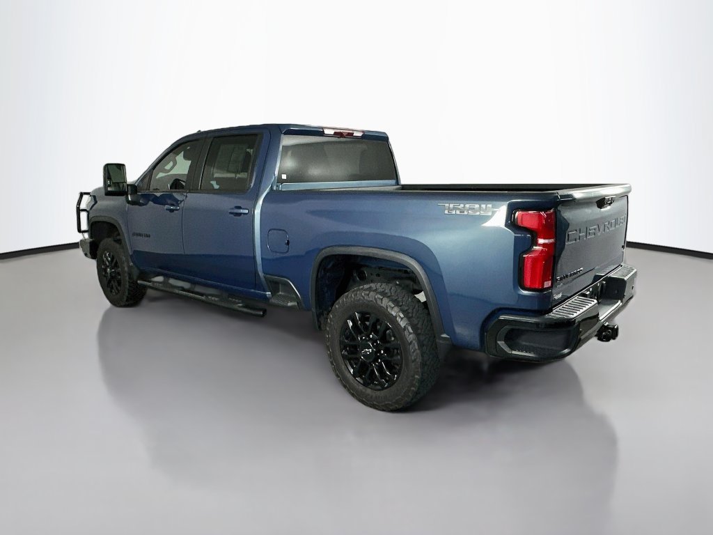 Used 2025 Chevrolet Silverado 2500 LT w/ Trail Boss Package AWD/4WD image 5