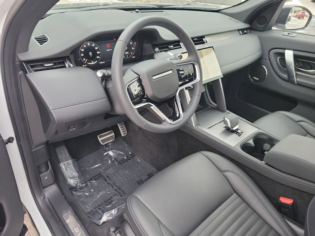 Used 2025 Land Rover Discovery Sport Dynamic SE image 22