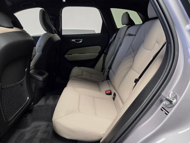 New 2026 Volvo XC60 B5 Plus w/ Protection Package Premier AWD/4WD image 10