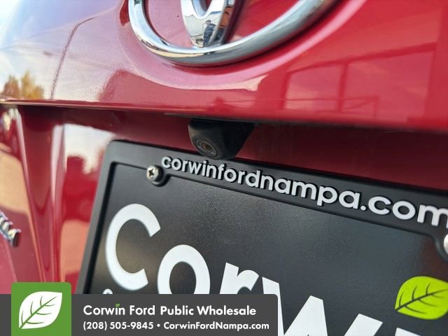 Used 2019 Toyota Corolla LE FWD image 11