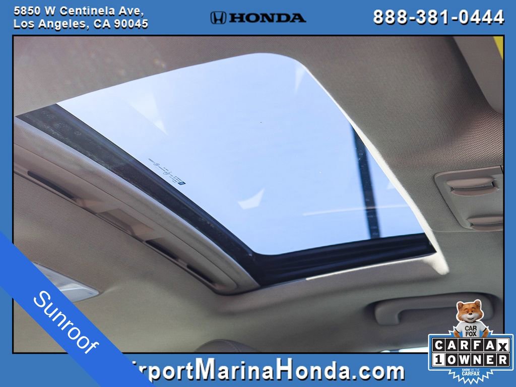 Used 2011 Chevrolet Cruze LTZ w/ RS Package FWD image 4