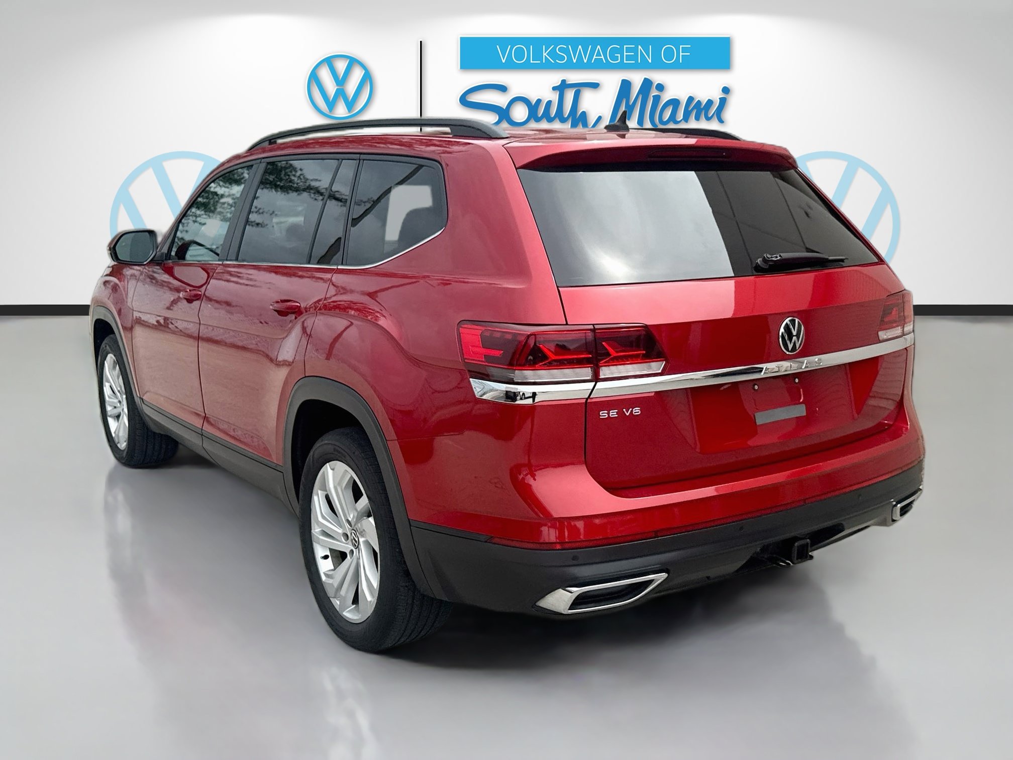 Used 2021 Volkswagen Atlas SE w/ Panoramic Sunroof Package FWD image 5