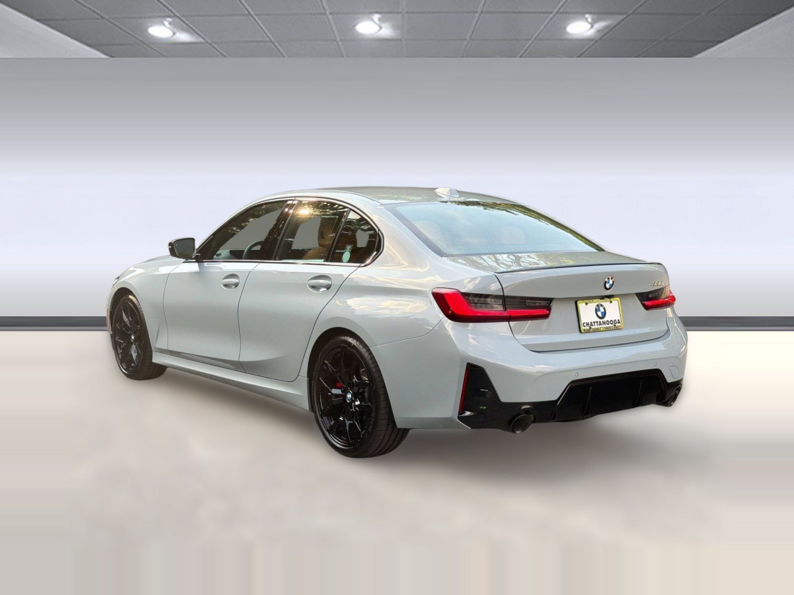 New 2026 BMW 330i Sedan w/ M Sport Package RWD image 3