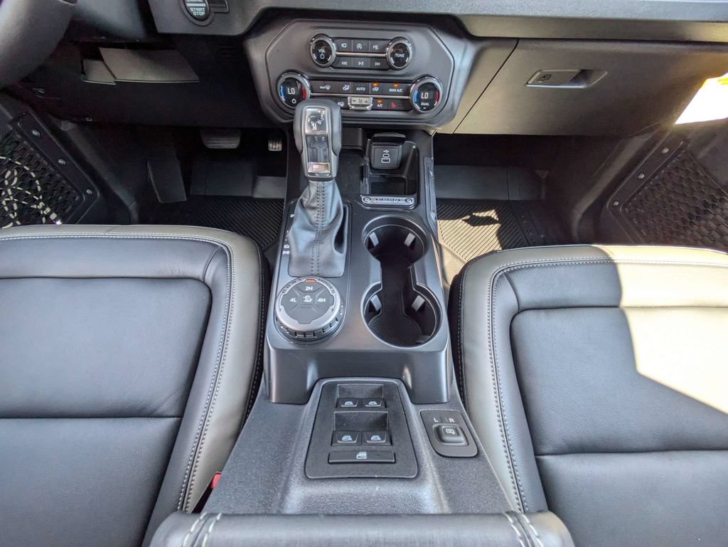 New 2026 Ford Bronco Outer Banks AWD/4WD image 19