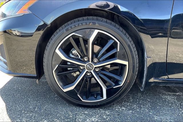 Used 2024 Nissan Altima 2.5 SR image 8