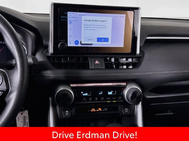 Certified 2025 Toyota RAV4 LE FWD image 19