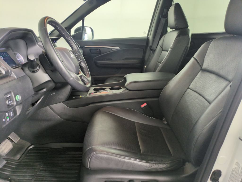 Used 2024 Honda Passport EX-L image 10