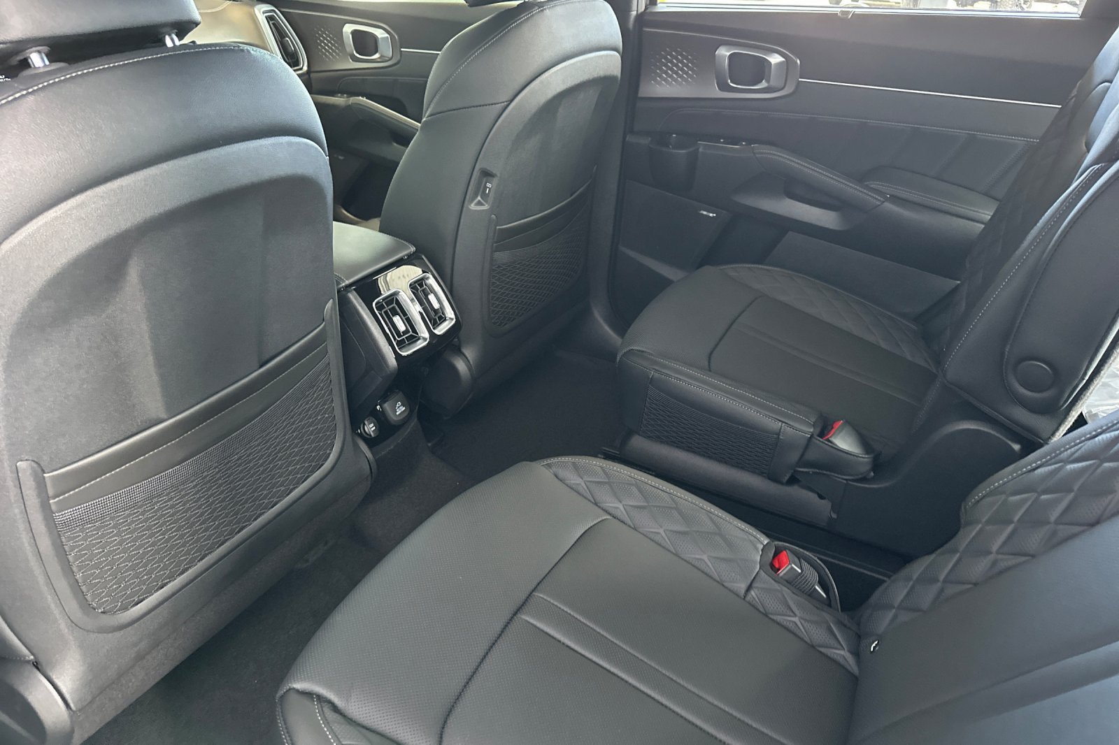 New 2026 Kia Sorento SX Prestige AWD/4WD image 12