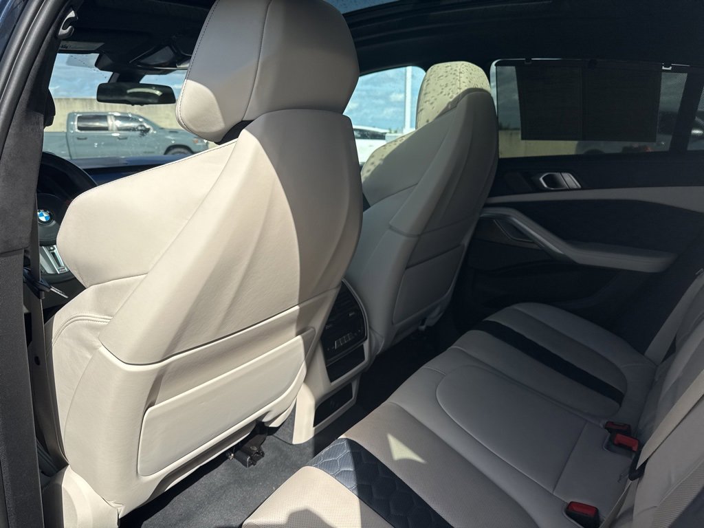 Used 2023 BMW X6 M w/ Executive Package image 19