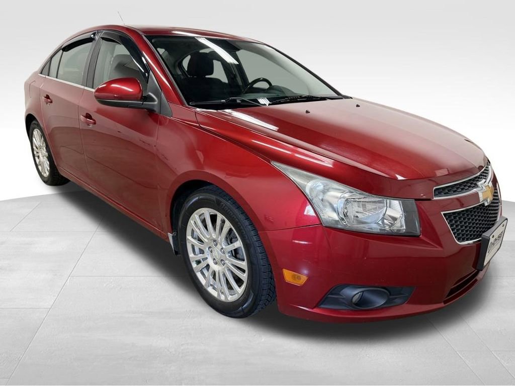 Used 2012 Chevrolet Cruze Eco image 2
