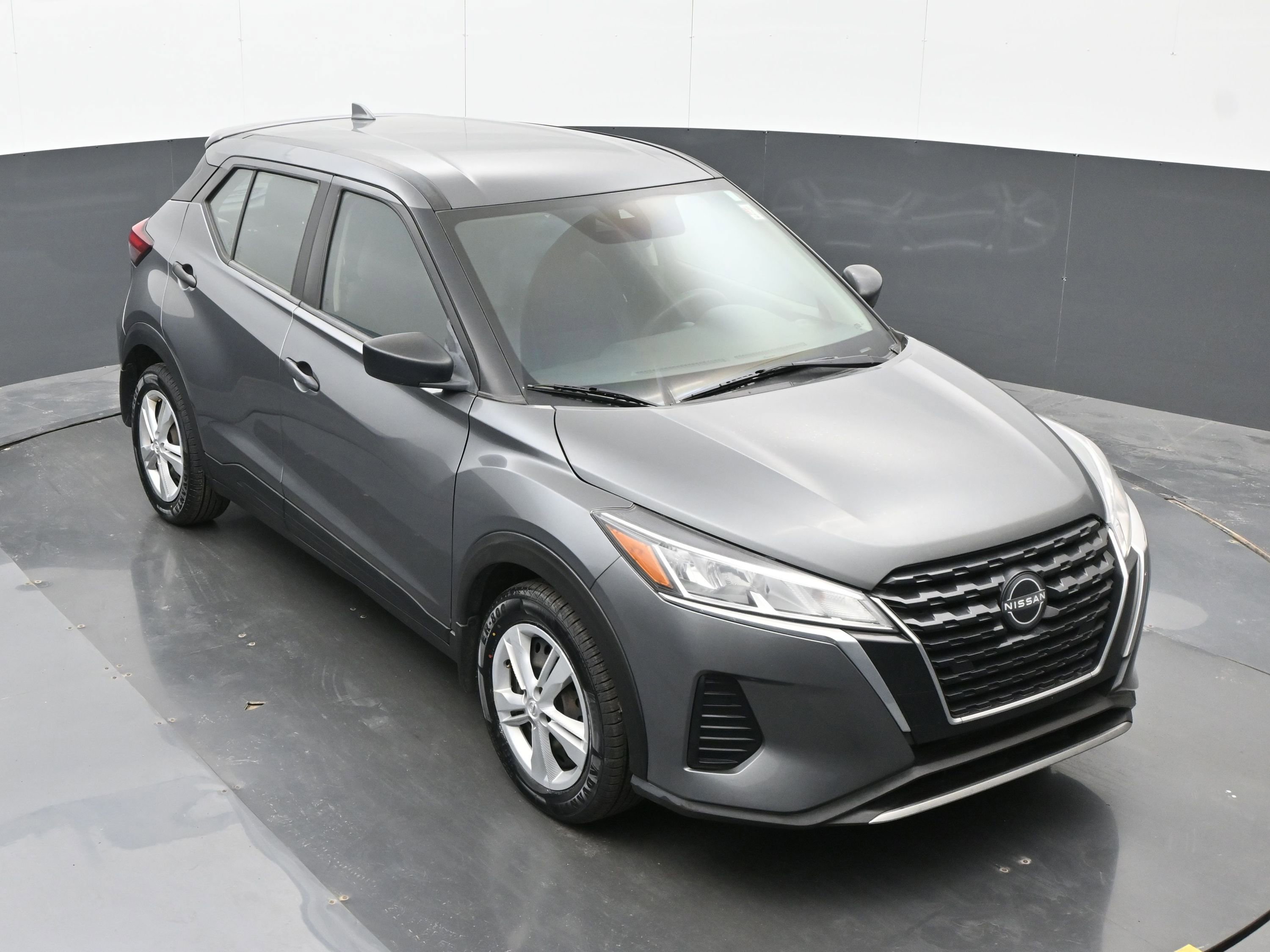 Used 2022 Nissan Kicks S w/ Interior Electronics Package FWD image 33