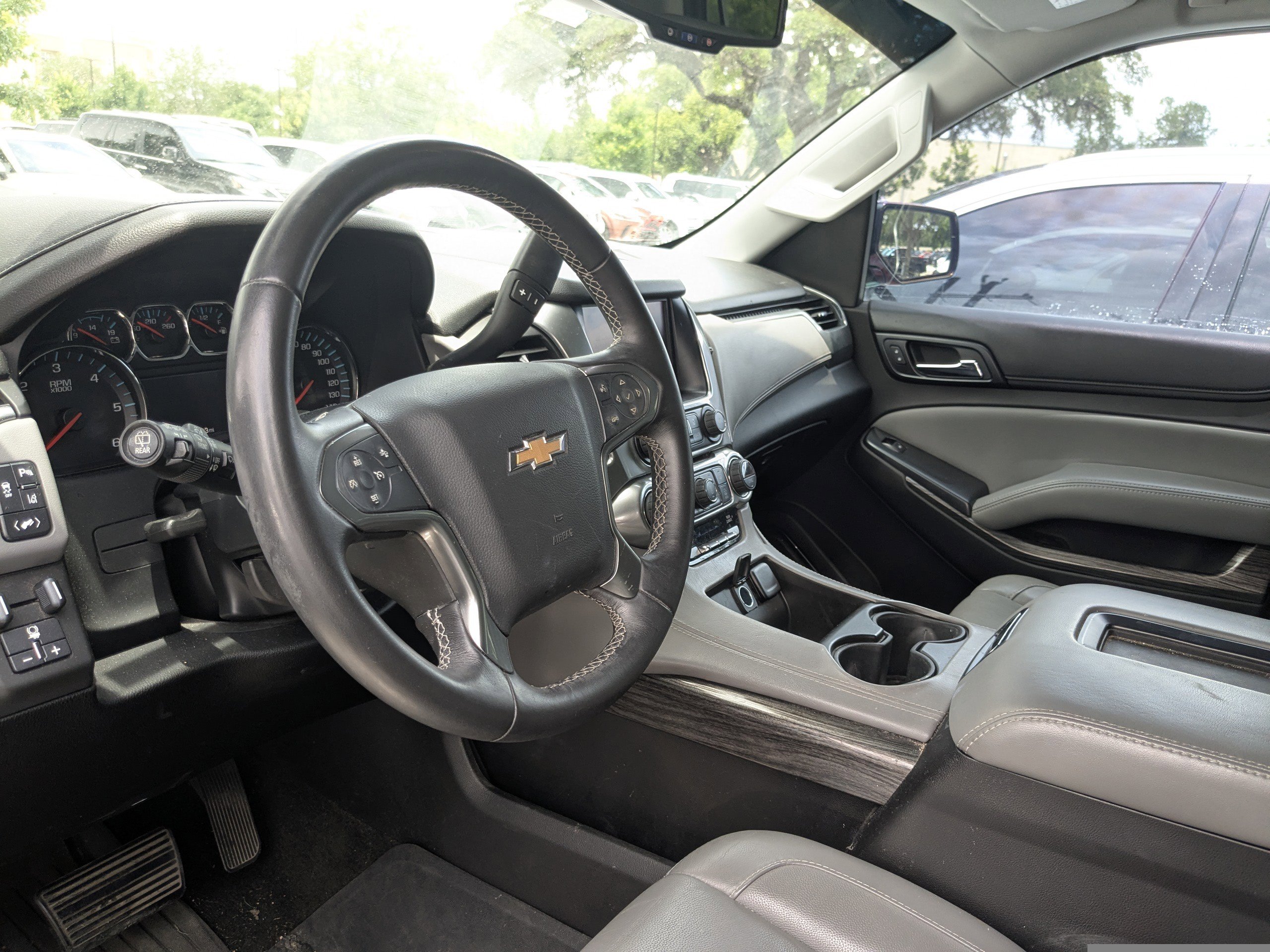Used 2015 Chevrolet Tahoe LT w/ Texas Edition RWD image 7