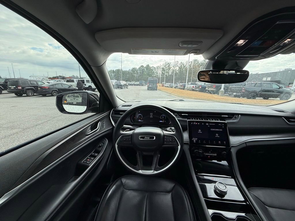 Used 2021 Jeep Grand Cherokee L Limited image 13