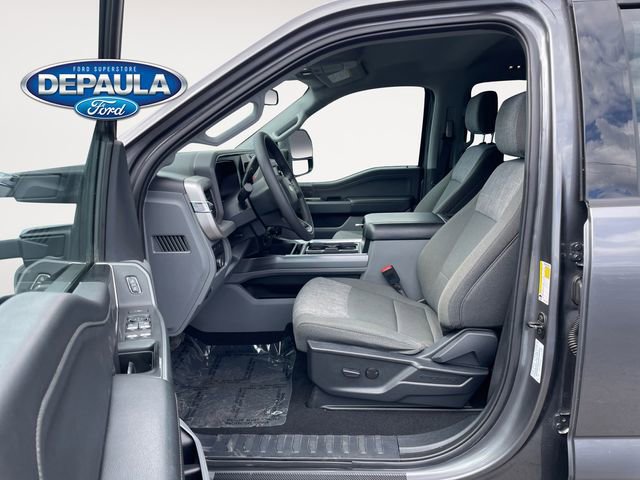 Used 2023 Ford F250 XLT w/ XLT Premium Package AWD/4WD image 11