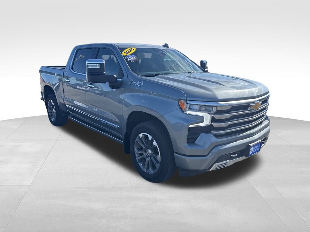 Used 2025 Chevrolet Silverado 1500 High Country image 9