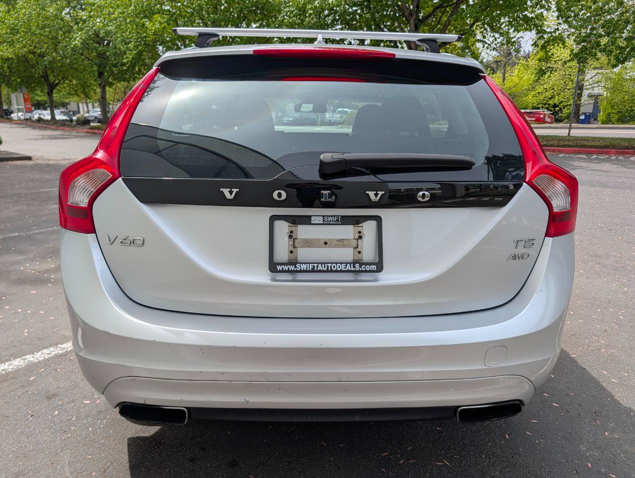 Used 2015 Volvo V60 T5 Premier AWD/4WD image 5