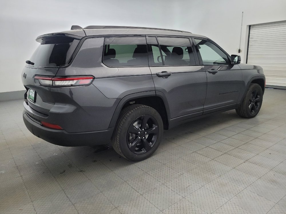 Used 2023 Jeep Grand Cherokee L Laredo AWD/4WD image 10