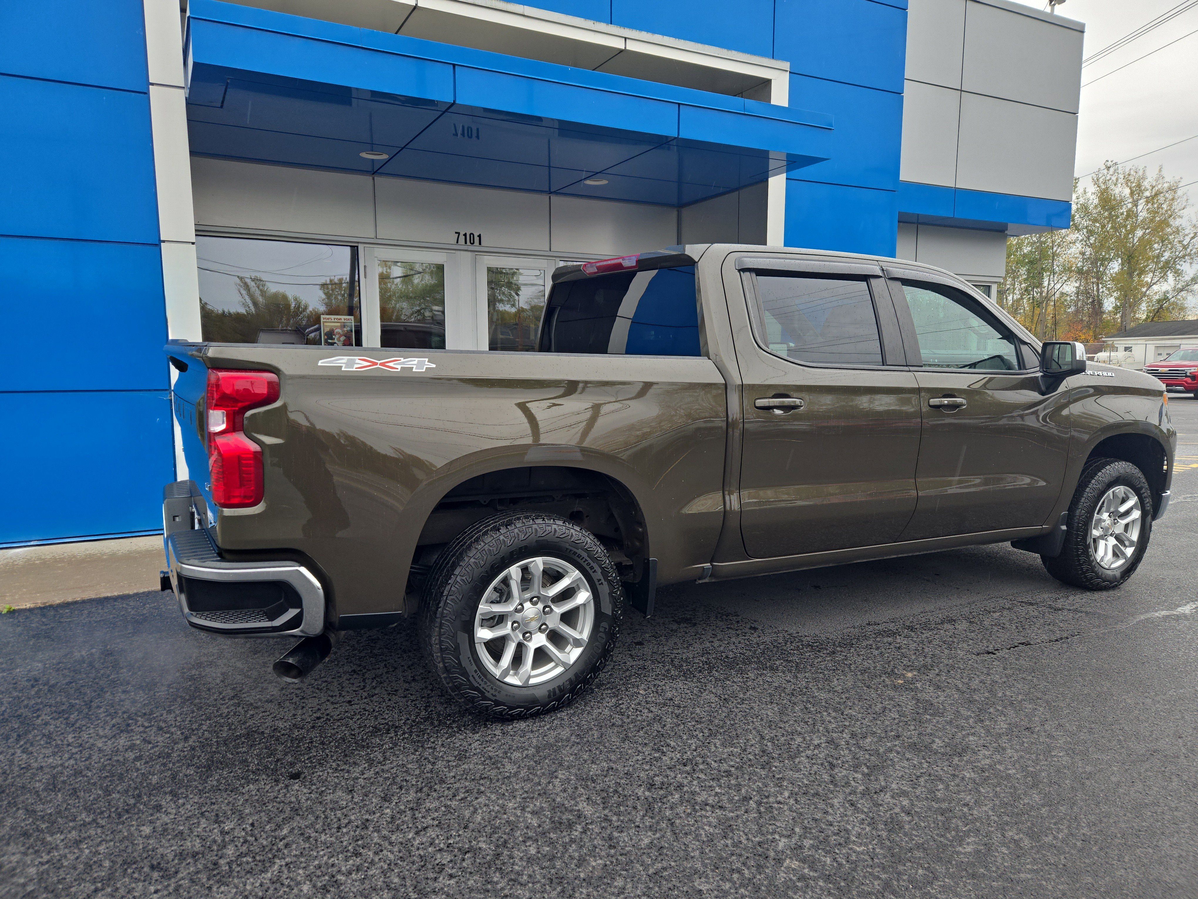 Certified 2023 Chevrolet Silverado 1500 LT image 16